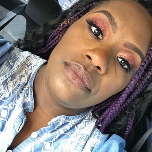 Meet your Posher, Minnie